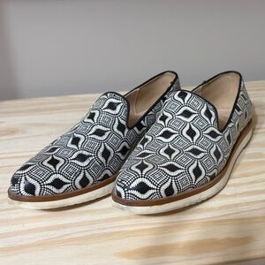 Pedro Anton Black and White Geometric print shoes